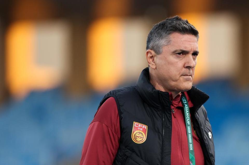 开云APP下载-半场压哨破门！彭啸轰世界波，媒体人热议：8位数身价还得涨