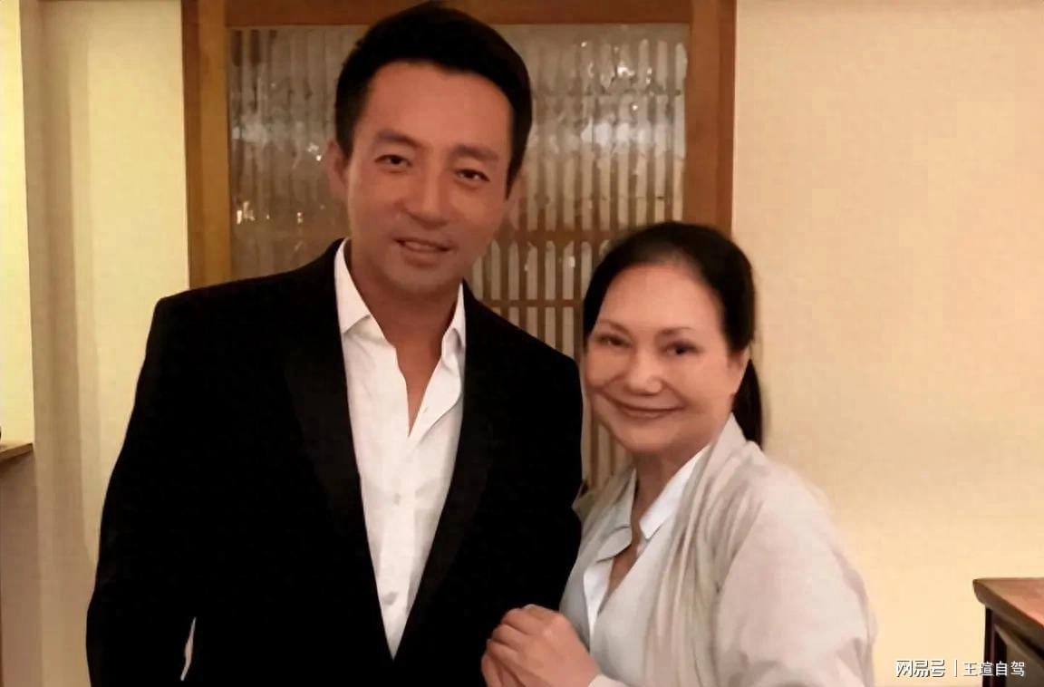 开云APP下载-徐家还是爱孩子的，在马筱梅生产前选择和解，让玥儿箖箖有归属感