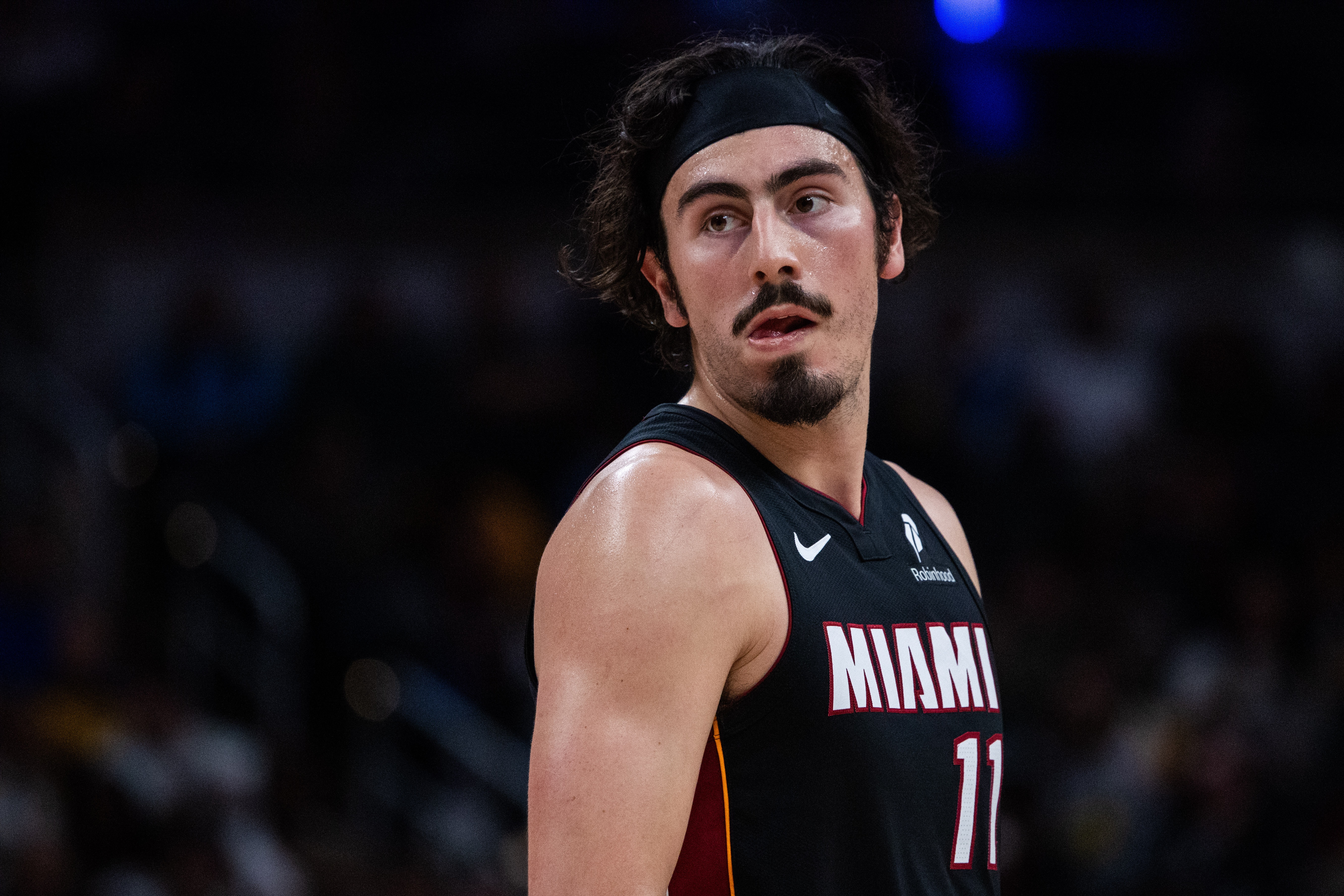 开云官方平台-斯波：哈克斯进攻不断为球队制造机会 对手变小阵容他就是优势点