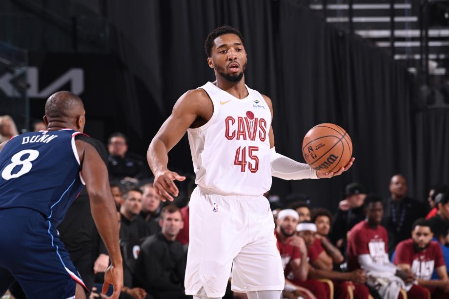 NBA-米切尔29分9助攻 骑士客场轻松战胜快船